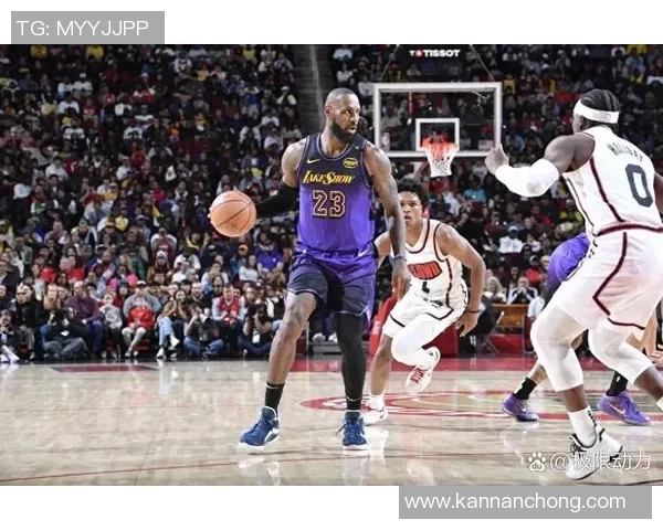 湖人火箭激战回顾：2019年11月22日的经典对决与精彩瞬间分析