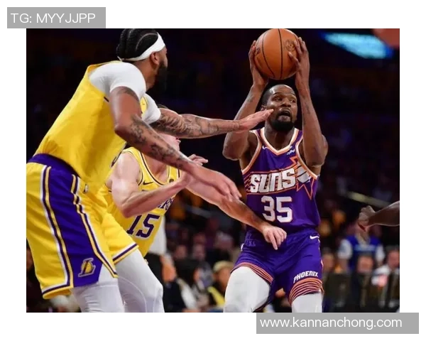 湖人热火G6第三节精彩回顾：关键时刻的逆转与对决分析